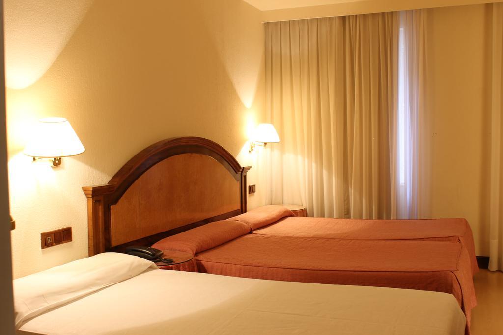 Hotel Monterrey Salamanca Phòng bức ảnh